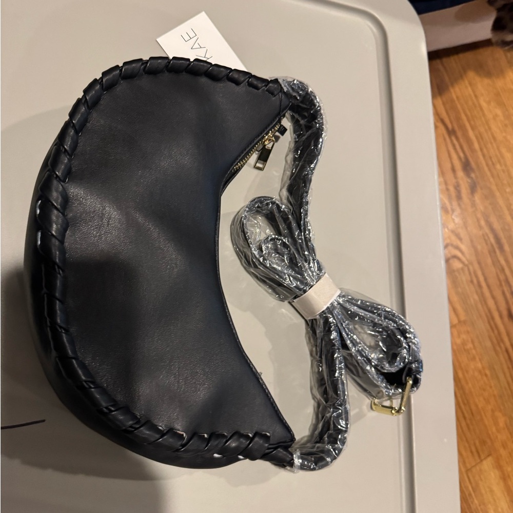 NWT Jules Kae Black Zola Large Crossbody Bag Braided Strap. Vegan Leather Gift - Picture 3 of 5